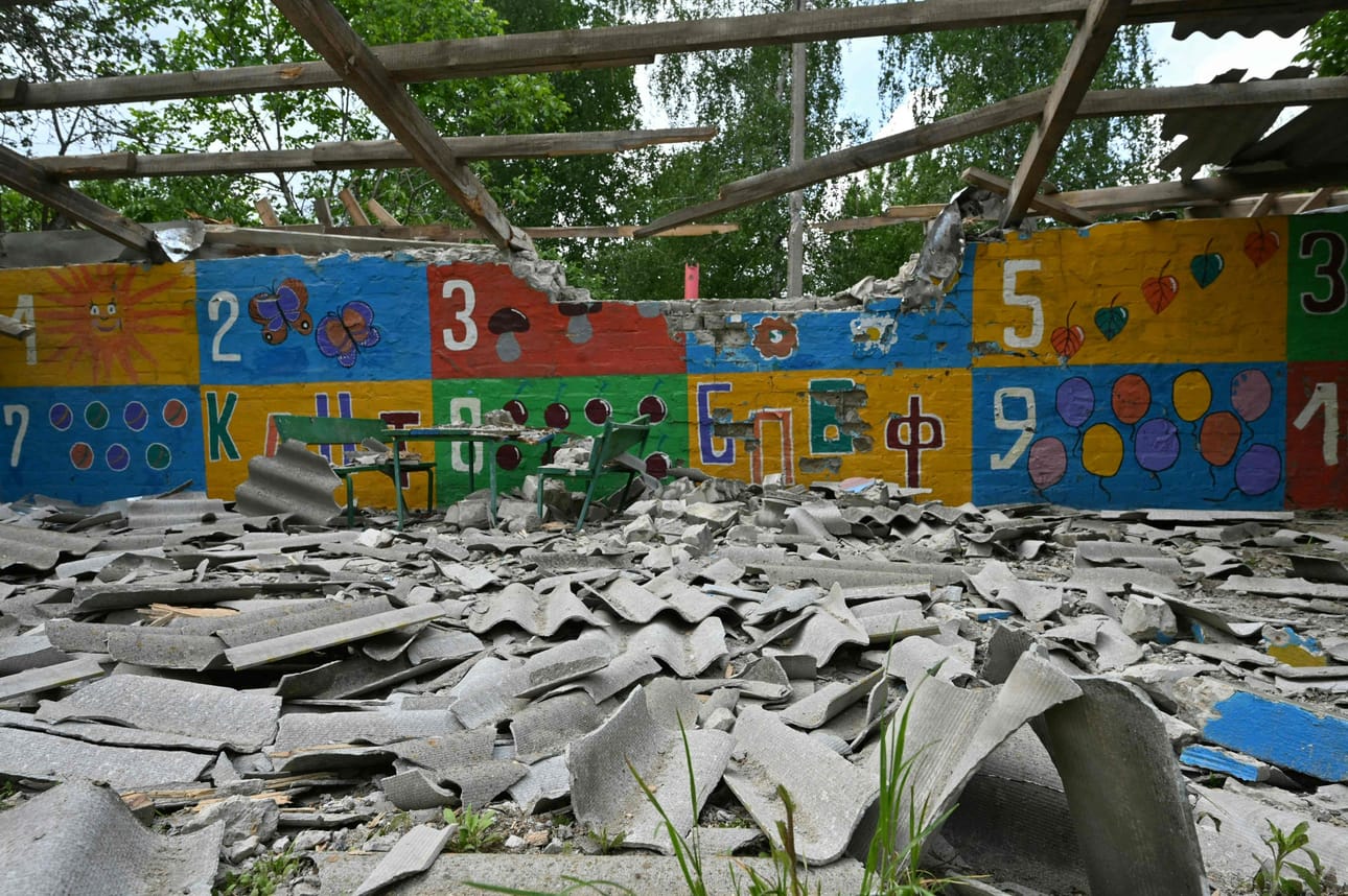 Ukrainan armeijan edustajan mukaan Kupjansk on nyt Venäjän hyökkäyksen pääsuunta. Kuva Kupjanskista toukokuulta. LEHTIKUVA/AFP