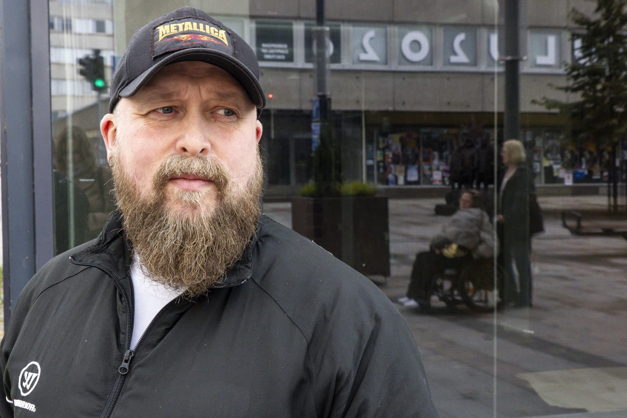 Jarmo Hack ei pidä enää itsestään selvänä, että yhteiskunta pystyy pitämään huolta vanhuksista.