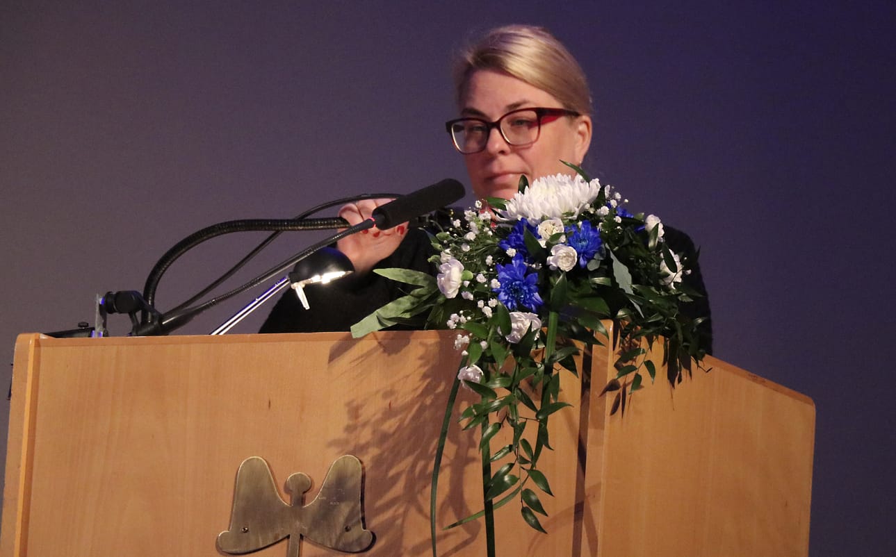 Oulaisten kaupunginjohtaja Päivi Keisanen nosti puheessaan esille muun muassa varautumisen ja yhteisöllisyyden merkitykset.