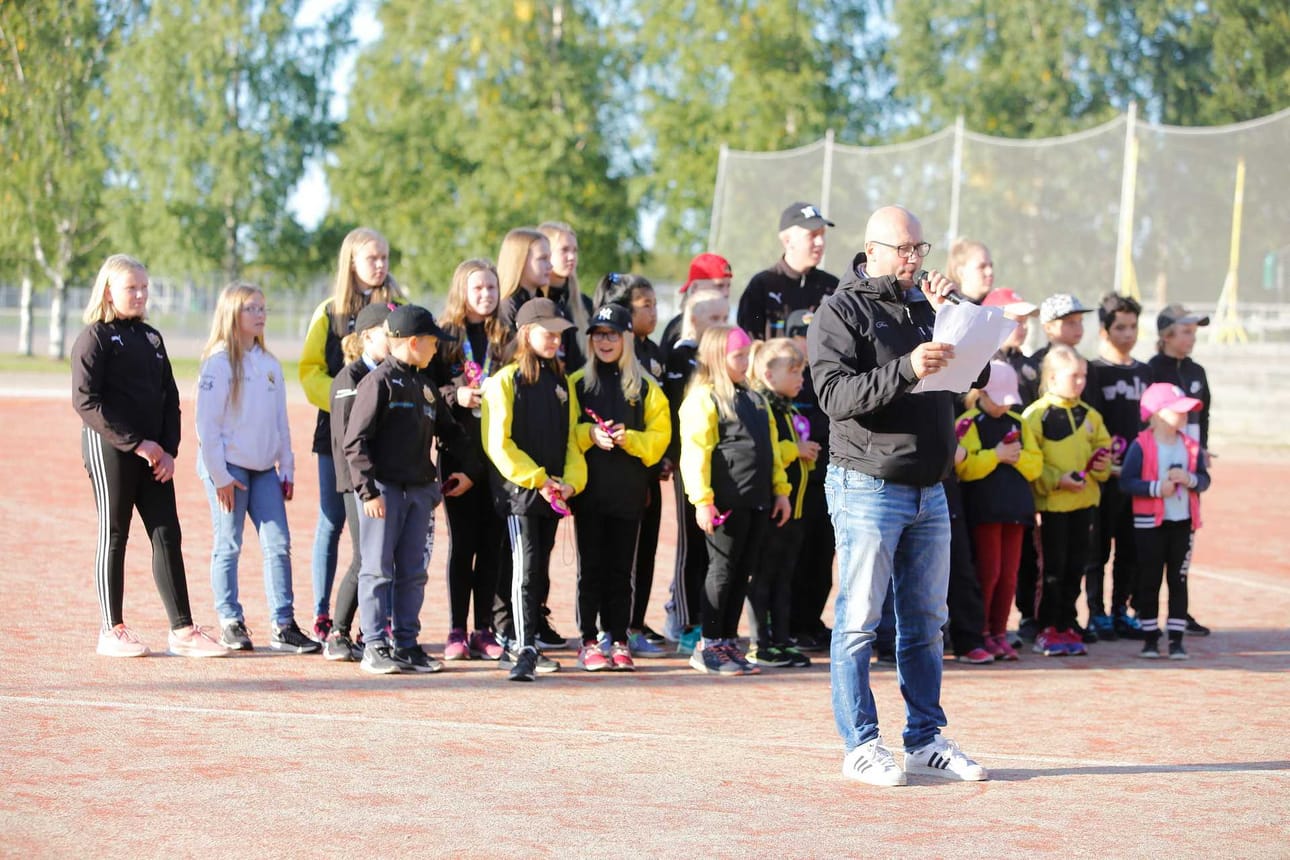PattU Juniorit vietti tiistai-iltana kauden päätöstilaisuuttaan. Palkintoja jaettiin roppakaupalla.