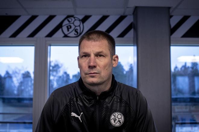 Jussi Nuorela on VPS Akatemian päävalmentaja ja Ykkösessä pelaavan edustusjoukkueen apuvalmentaja. Kuva: Paula Kaskimaa