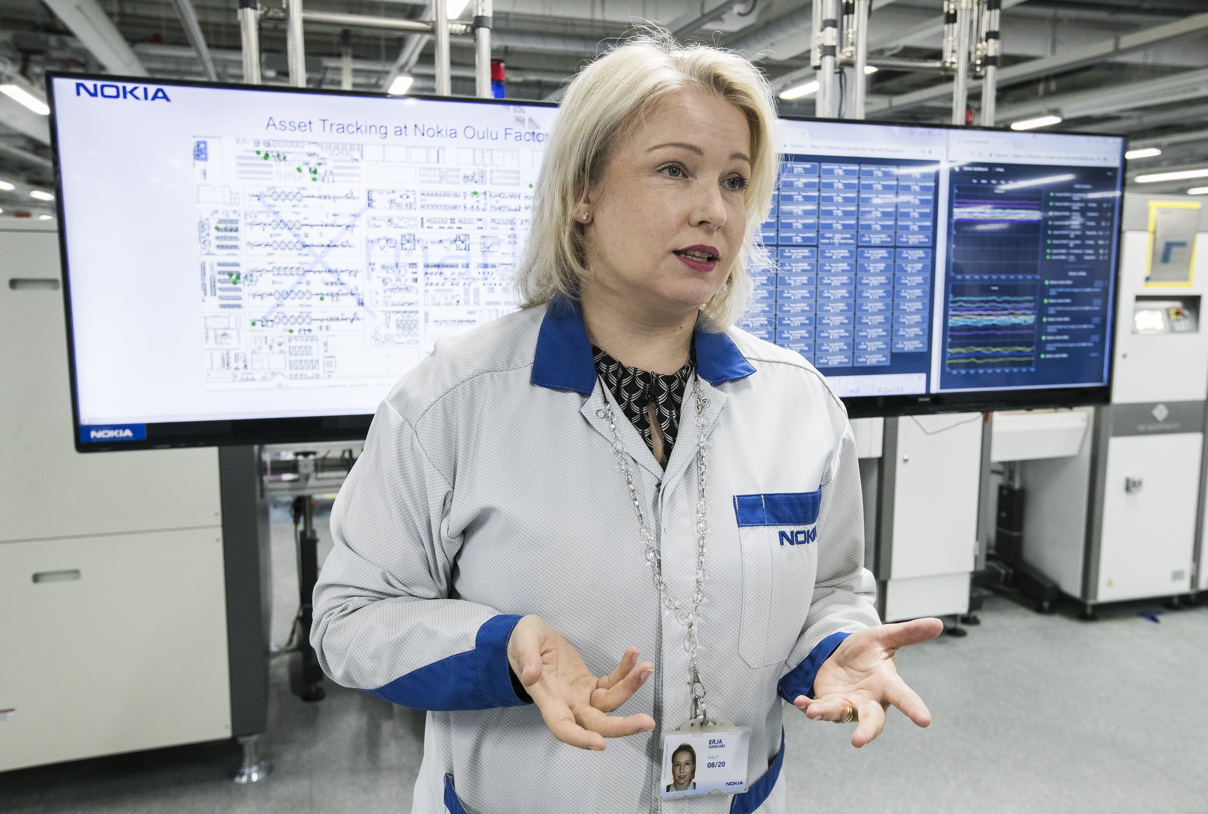Nokian mobiiliverkkojen globaaleista toimitusketjuista vastaava johtaja Erja Sankari mukaan Nokia palkkaa työntekijöitä kaikilla ikähaitareilla. Arkistokuva.