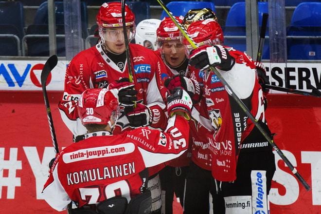 Sport haluaa jatkaa voitonjuhkliaan myös tänään. Kuva: Minna Antila