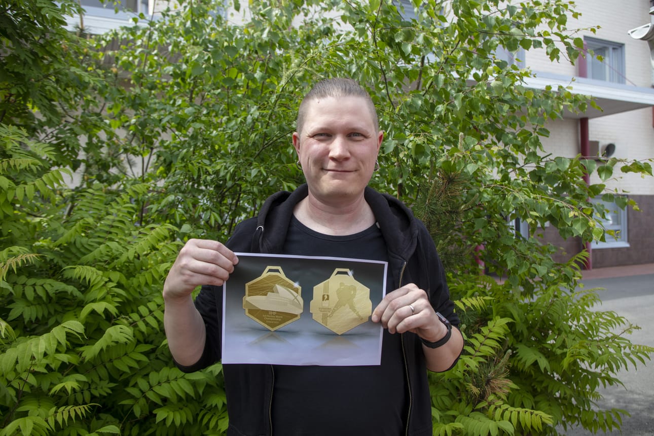 Pauli Maronen kertoo seuranneensa tarkalla silmällä kaikki Leijonien ottelut ja vähän muitakin MM-pelejä.