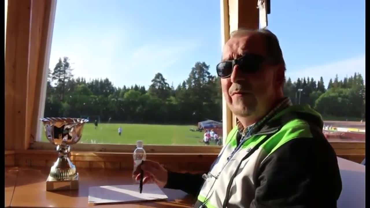 Potkimalla rahaa lapsille ja nuorille