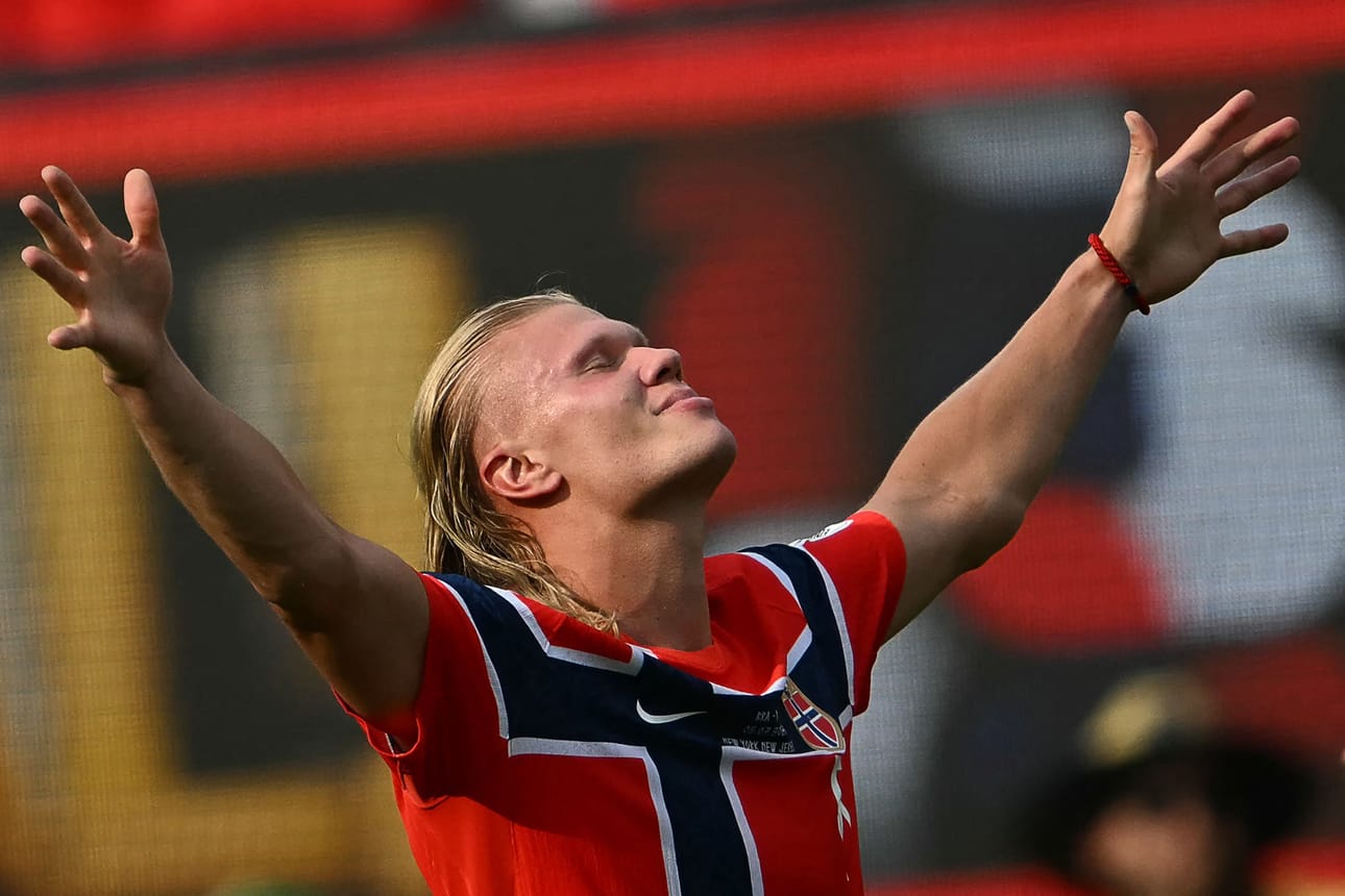 Norjan Erling Haaland onnistui maalinteossa kaksi kertaa Brasiliaa vastaan.