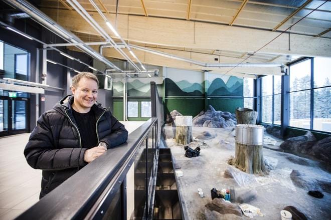 Ähtärin eläinpuiston väliaikainen toimitusjohtaja Kari Vainio uskoo, että lipunmyynti pandataloon kiihtyy vuodenvaihteen jälkeen. KUVA: Krista Luoma