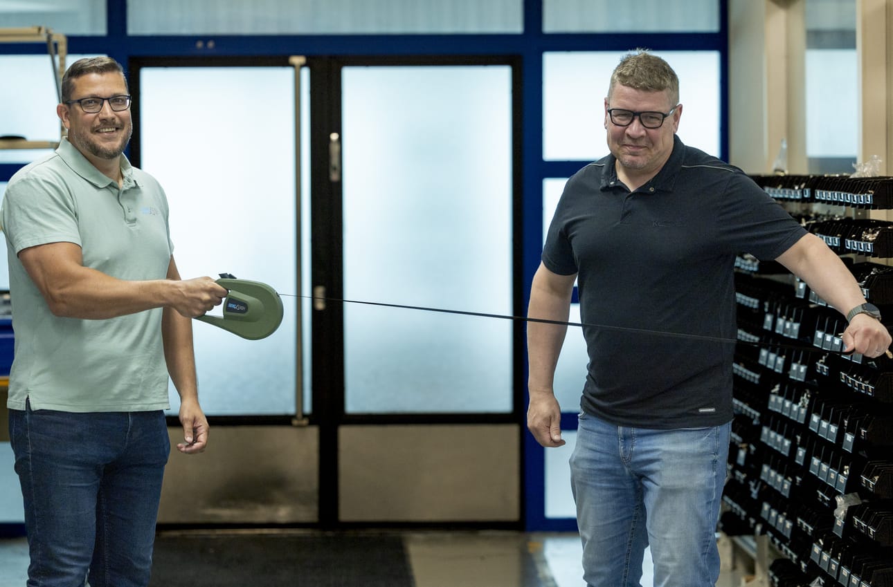 Paolo Pisano ja Petri Saravesi ovat tyytyväisiä, että vuosien kehitystyön tulos on nyt tuotannossa.