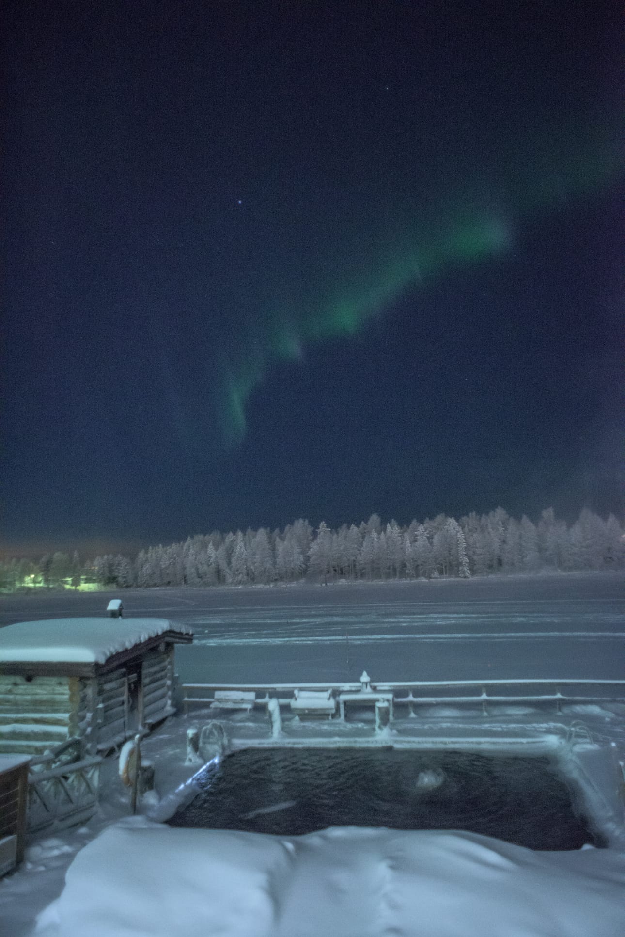 Avantouinti tuo hyvää oloa ja parantaa unenlaatua, kertoo Airi Leinonen.