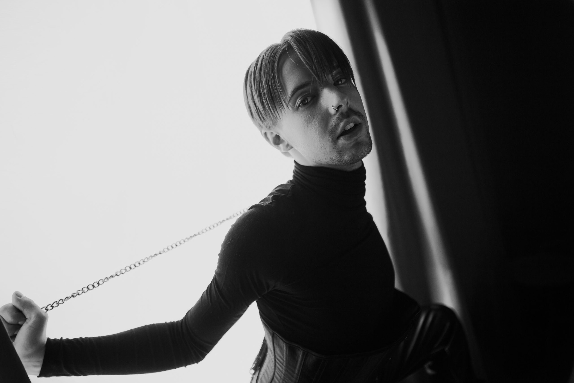 Tuure Boelius nousi Tullisalin lavalle nuorten tapahtumassa – Katso keikka tallenteena