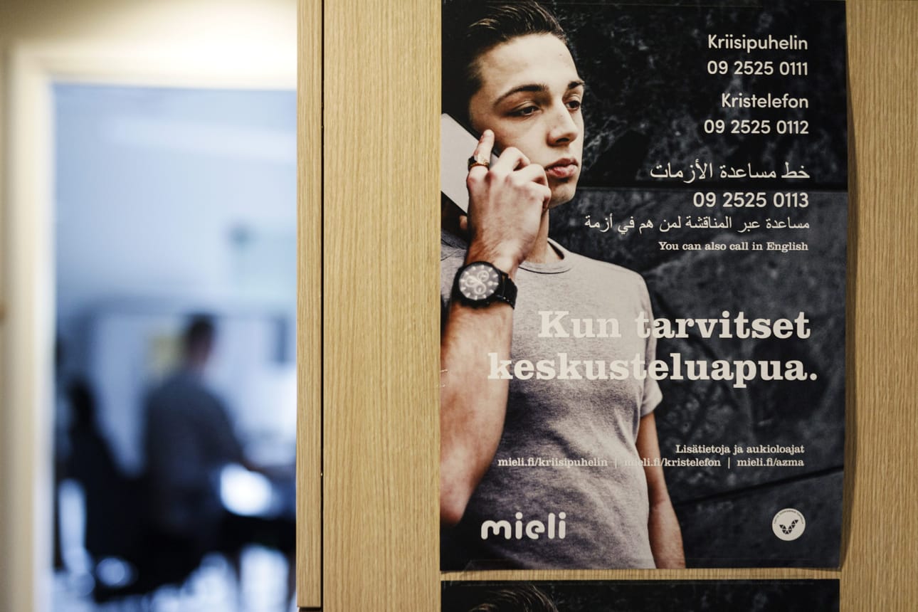 Mieli ry:n kriisipuhelimessa annetaan kertaluonteista keskusteluapua.