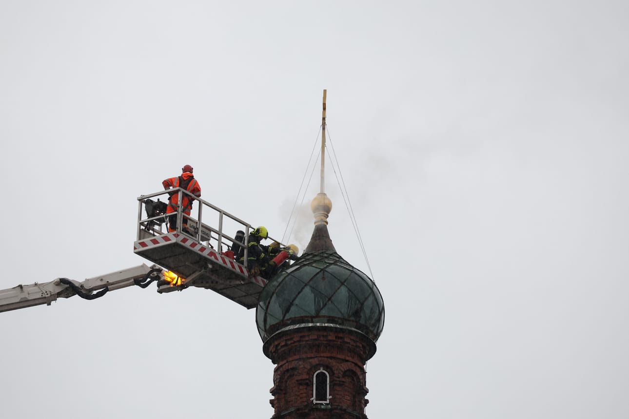Salama iski lauantaina ortodoksisen kirkon korkeimpaan torniin Tampereella.