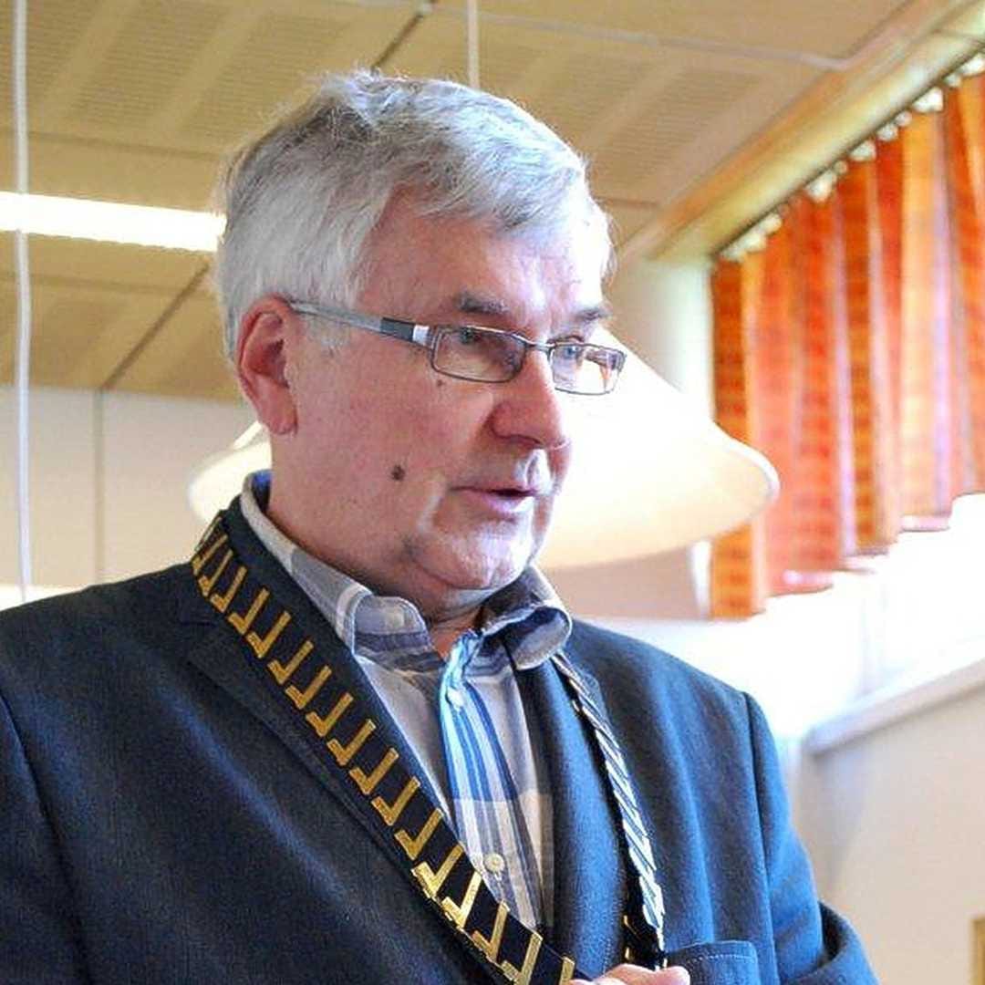Juha Laikari toimii juhlapuhujana Merijärven vanhustenviikon pääjuhlassa.