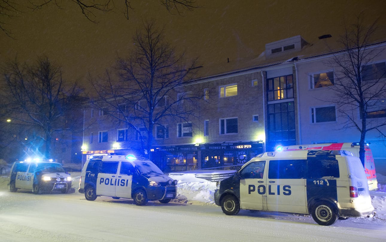 Kirvessurmaaja oli saanut porttikiellon Tuisku Pubiin aikaisemmin.