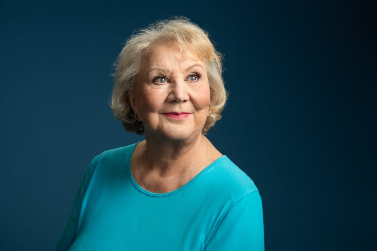 Anneli Kanto pohtii kirjassaan muun muassa sitä, kuinka paljon työ- ja elinvuosia hänellä on jäljellä. Hän päätyy kymmeneen, viiteentoista vuoteen, jos hyvin käy. Hän sanookin pohtivansa nykyään tarkkaan, mitä töitä ottaa vastaan.