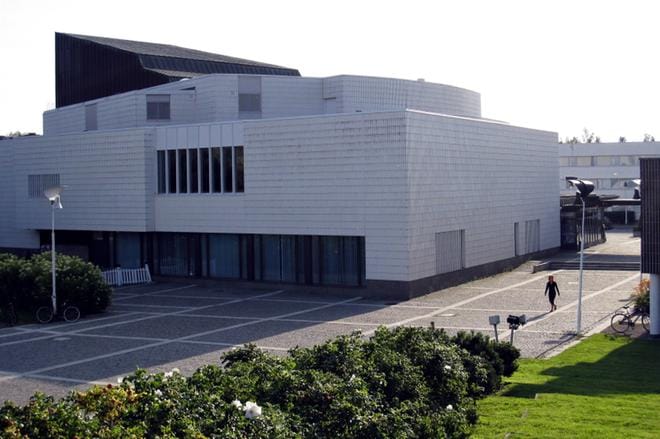 Seinäjoen kaupunginteatterin uusi johtajahaku päättyy syyskuun puolivälissä. Uusi johtaja aloittaa loppuvuonna 2020.