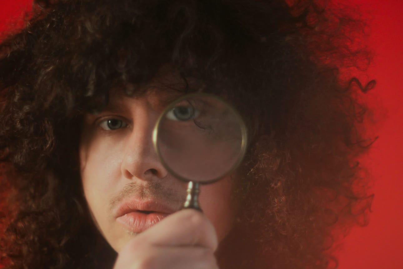 Mikko Kananoja alias Michael Bleu on säveltänyt useita kappaleita Lapua 1976 -elokuvaan.