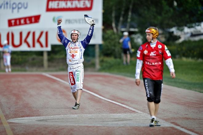 Mikko Kanala on pärjännyt pesäpallokentillä, mutta yksityiselämässä on ollut vaikeuksia. ARKISTOKUVA: TOMI KOSONEN