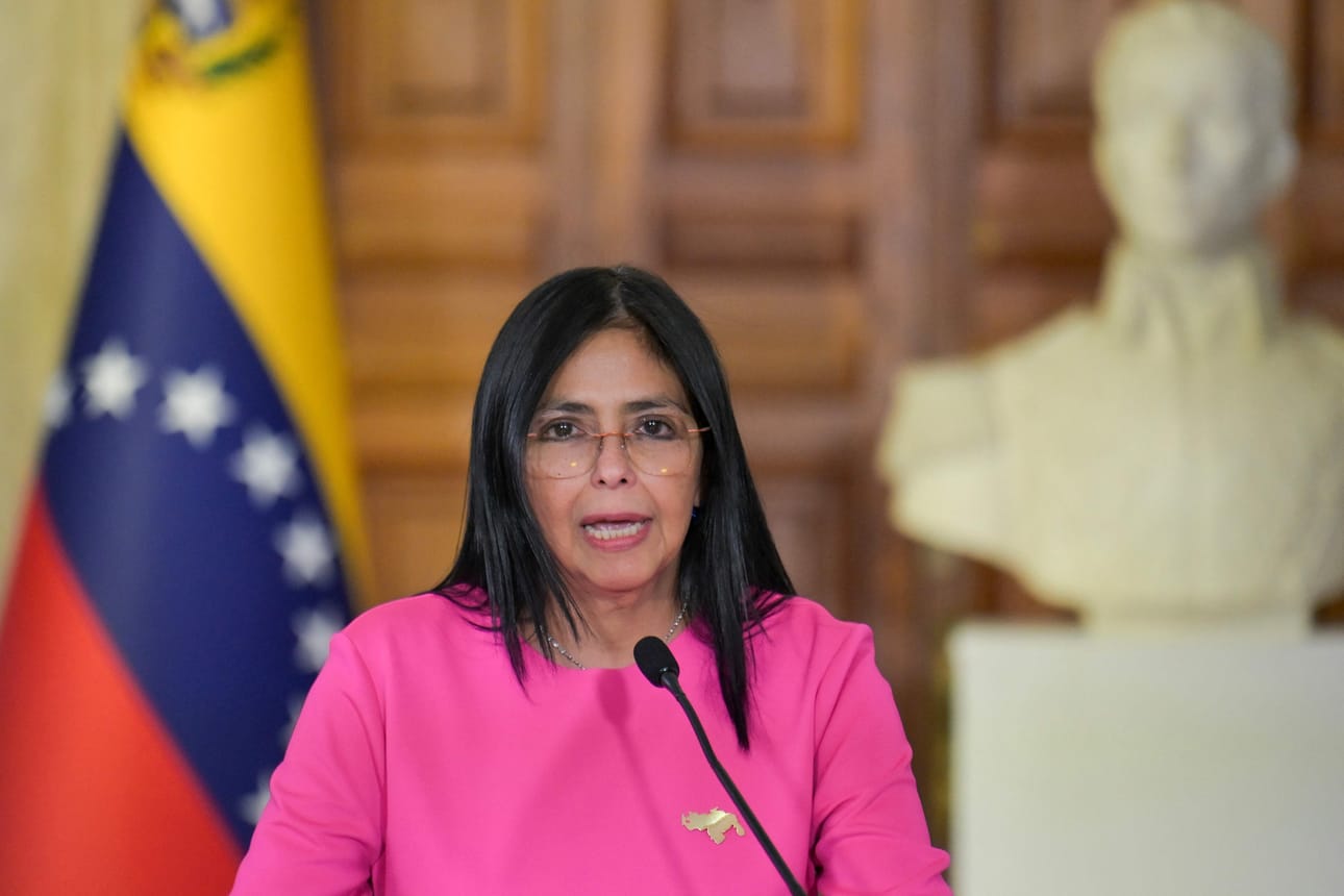 Venezuelan varapresidentti Delcy Rodriguez on julistettu maan johtajaksi.