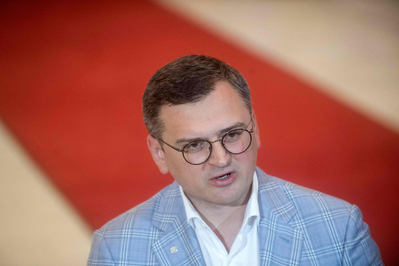 Ukrainan ulkoministeri Kuleba vetosi Afrikan maihin, jotta ne asettuisivat Venäjän toimia vastaan. Lehtikuva/AFP