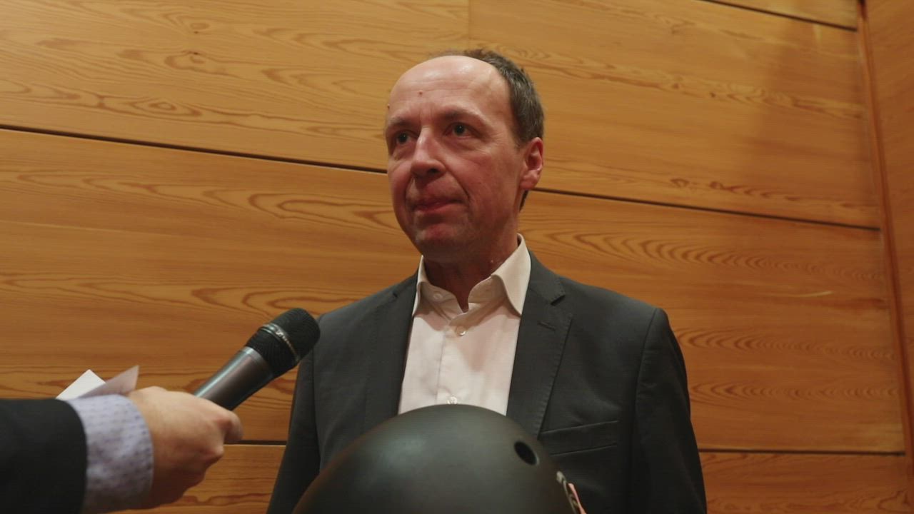 Kohti vaaleja: Videohaastattelussa Jussi Halla-aho