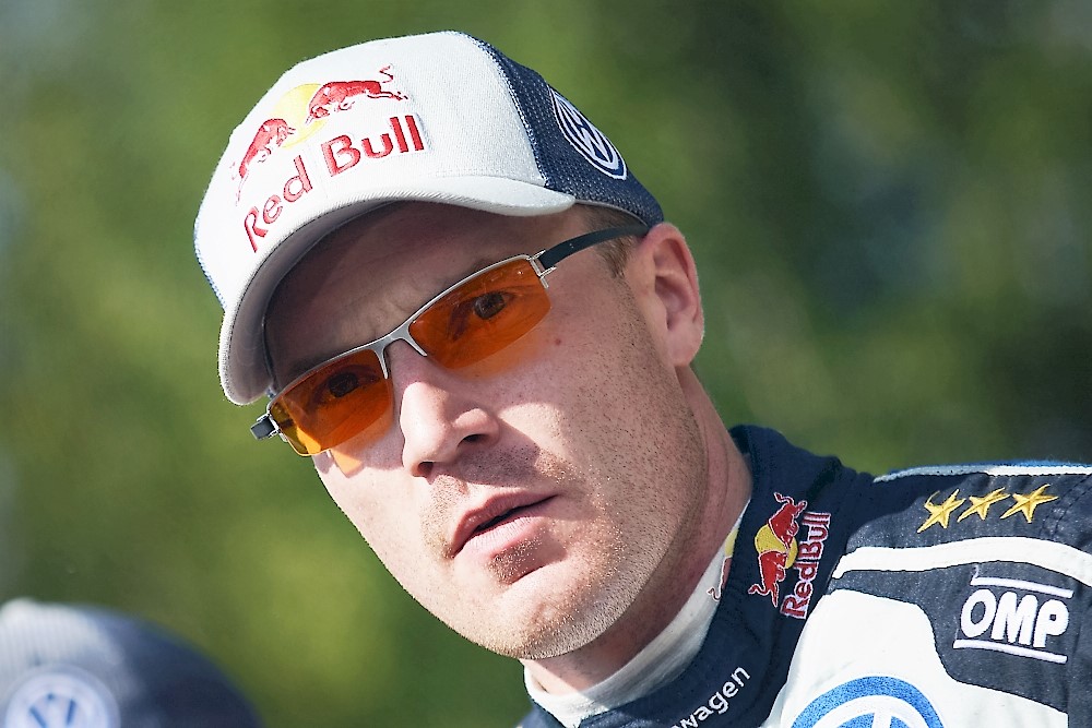 Jari-Matti Latvala menetti kolmannen peräkkäisen Suomen MM -rallin voittonsa. (kuvaajana AKK)