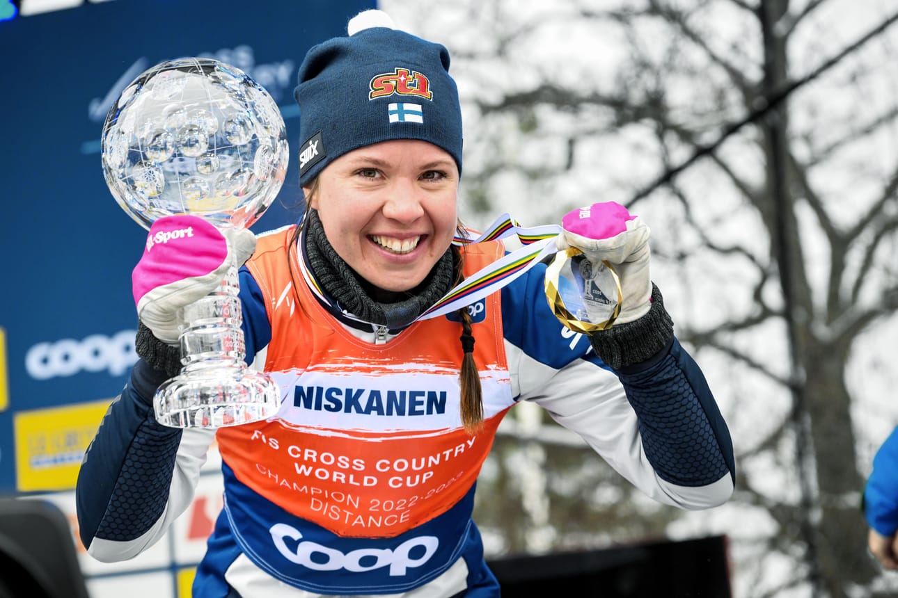 Kerttu Niskanen oli viime talven paras suomalaishiihtäjä. Kauden kruunasi distannismatkojen maailmancupin kokonaisvoitto.