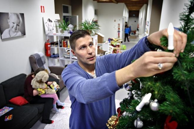 Vaasan ensi- ja turvakoti ry ylläpitää Vaasassa Pohjanmaan turvakotia. Toiminnanjohtaja Mika Lindén sanoo, että pitkät pyhät näkyvät heti turvakodin asiakasmäärässä. ARKISTOKUVA: TOMI KOSONEN