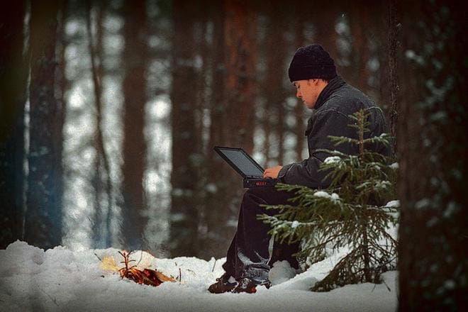 Etätyössä tärkeintä on lopputulos, eikä tapa, jolla se on syntynyt. KUVA: KARI LÖFHJELM