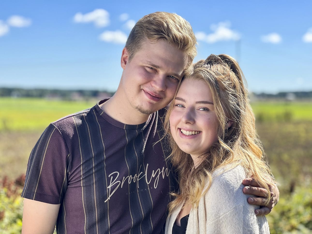 Alahärmäläinen Joonas Palomäki ja paimiolainen Linda Lempinen löysivät toisensa MTV-kanavalla tänä syksynä esitetyssä Maajussille morsian -ohjelmassa.