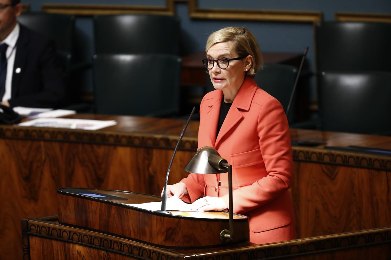 Kokoomuksen kansanedustaja, entinen sisäministeri Paula Risikko sanoi, että näyttää siltä, että hallitus on tuomassa palaamaan halukkaita aikuisia Suomeen valtion toimesta.
