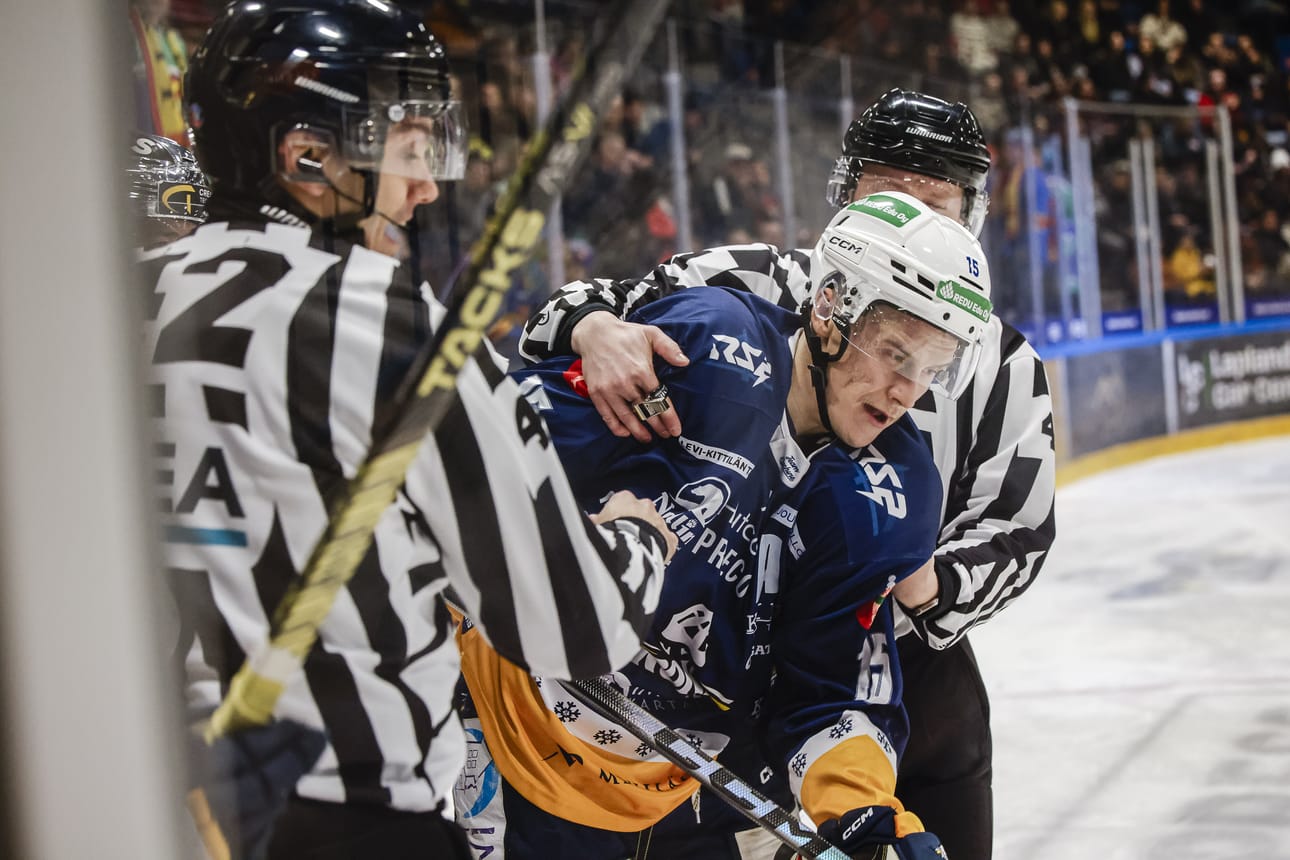 Elias Kaarela johdatti RoKin taisteluvoittoon K-Vantaasta. Tyylipisteitä ei jaettu, sarjapisteitä kyllä. Arkistokuva.