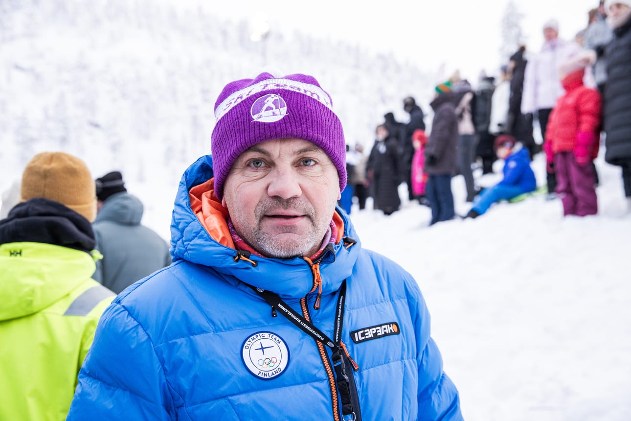 Vuokatti-Ruka olympiavalmennuskeskuksen johtaja Janne Vuorinen seurasi hiihtoa Rukalla.