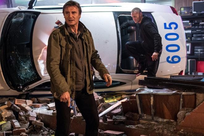 Run All Night -elokuvassa Jimmy Conlon (Liam Neeson) on parhaat päivänsä nähnyt palkkamurhaaja, jota vainoavat menneisyyden haamut. KUVA: Sub