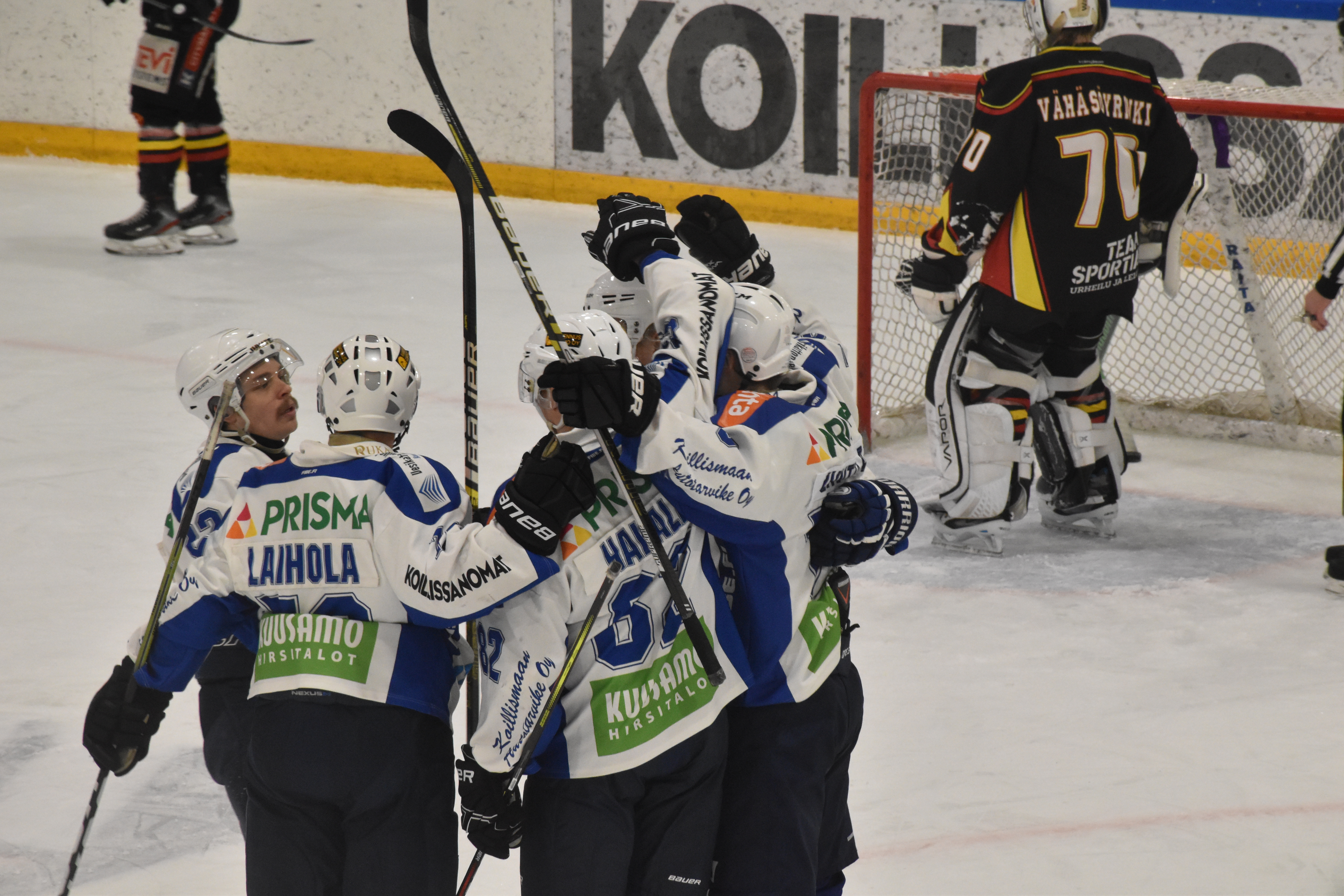 Tiainen räjäytti hallin – Pallo-Karhut punnersi jatkoaikavoittoon playoff-avauksessa