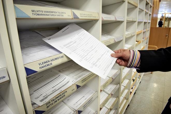 Noin kaksi kolmesta täyden kansaneläkkeen saajasta sai eläkkeensaajan asumistukea. Kuva: Ari-Matti Ruuska