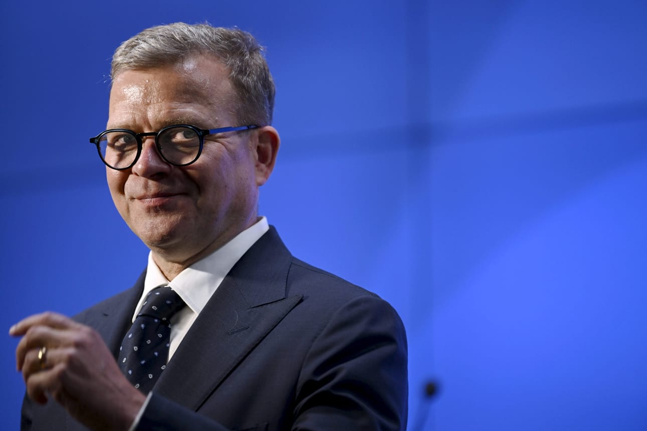 Naton uusi tavoite tarkoittaa Suomelle sitä, että varsinaiseen puolustukseen menisi noin 11,5 miljardia euroa. Kuvassa päämnisteri Petteri Orpo. LEHTIKUVA / Mikko Stig
