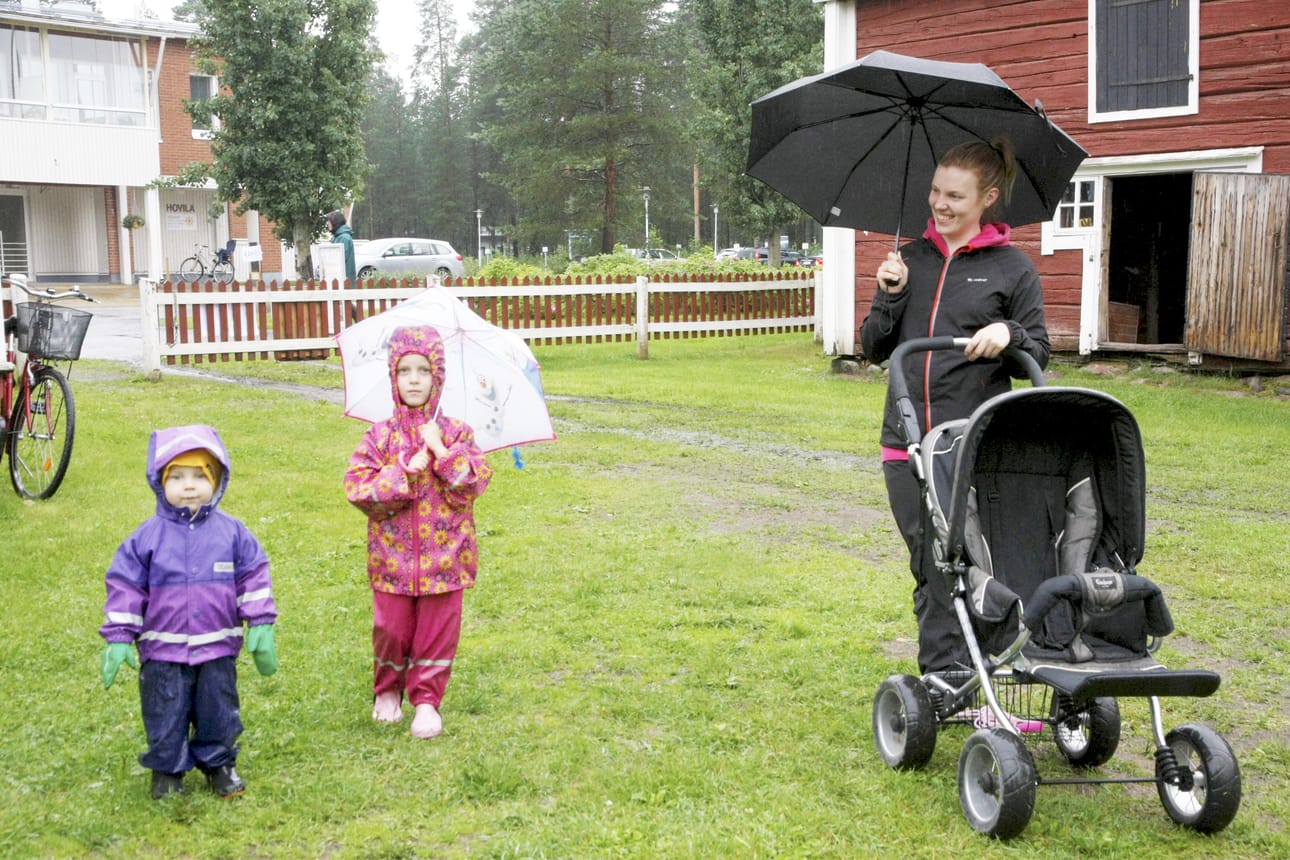 Aki Louhela kehui Kempeleen iltaa lämminhenkiseksi ja mukavaksi.