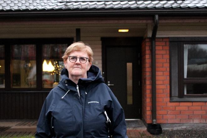 Anneli Tunttunen on konkari kunnallispolitiikassa, mutta tämä kausi jää viimeiseksi. Viime kunnallisvaaleissa hän asettui ehdolle, jotta vasemmistoliitto saisi ehdokkaita listoille Kaskisissa. KUVA: LOTTA KALLIO