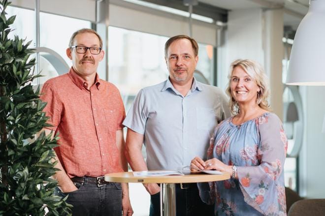 Mikko Ranta on OP Alajärven hallituksen jäsen, Jarmo Nurmela on hallintoneuvoston puheenjohtaja ja Anne Yli-Sissala hallituksen jäsen. He kannustavat lähtemään ehdokkaaksi osuuspankin edustajiston vaaleihin.