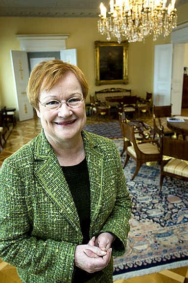 Selvä enemmistö suomalaisista on erittäin tai melko tyytyväinen presidentti Tarja Haloseen.