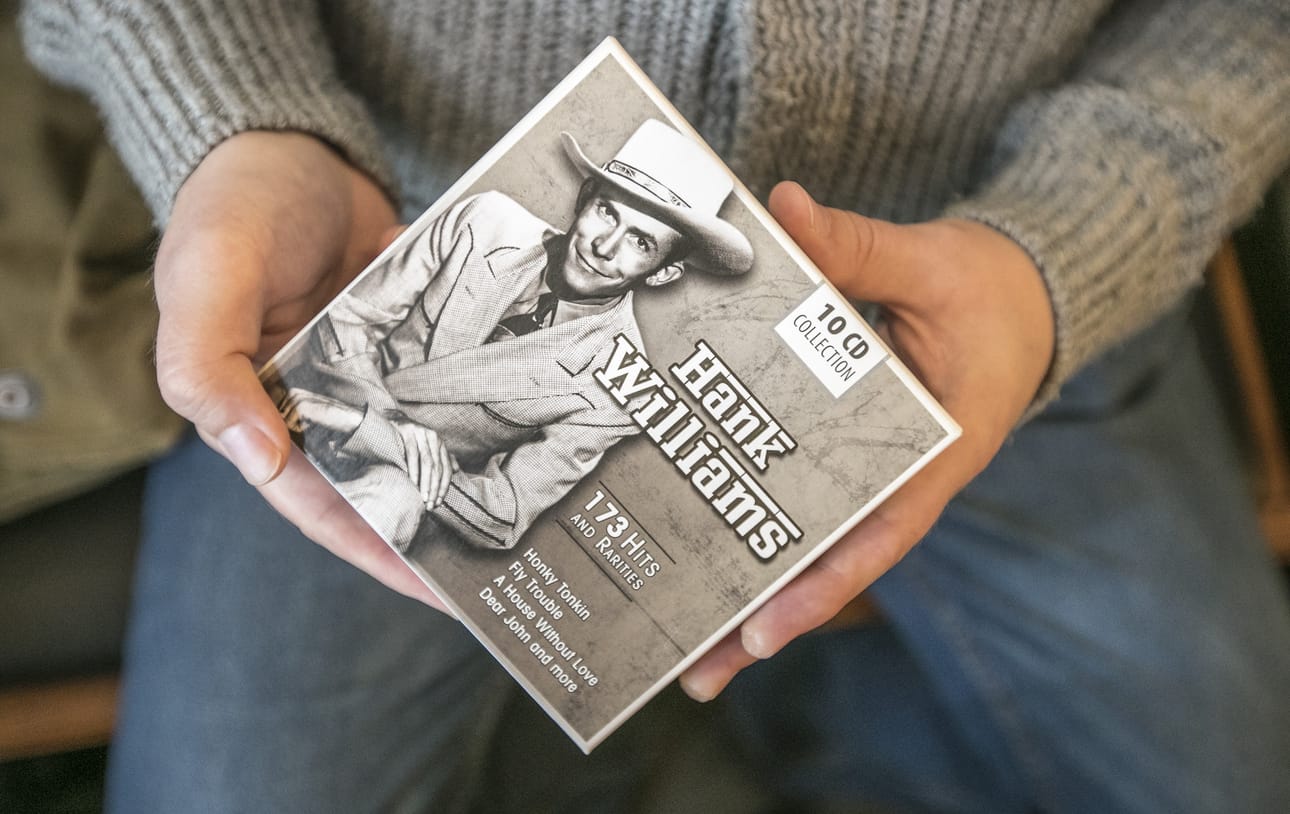 Hank William on yksi kantrimusiikin legendoista. Elvis Presley on sanonut, että Williamsin I'm So Lonesome I Could Cry, on surullisin kappale, jonka hän on ikinä kuullut.