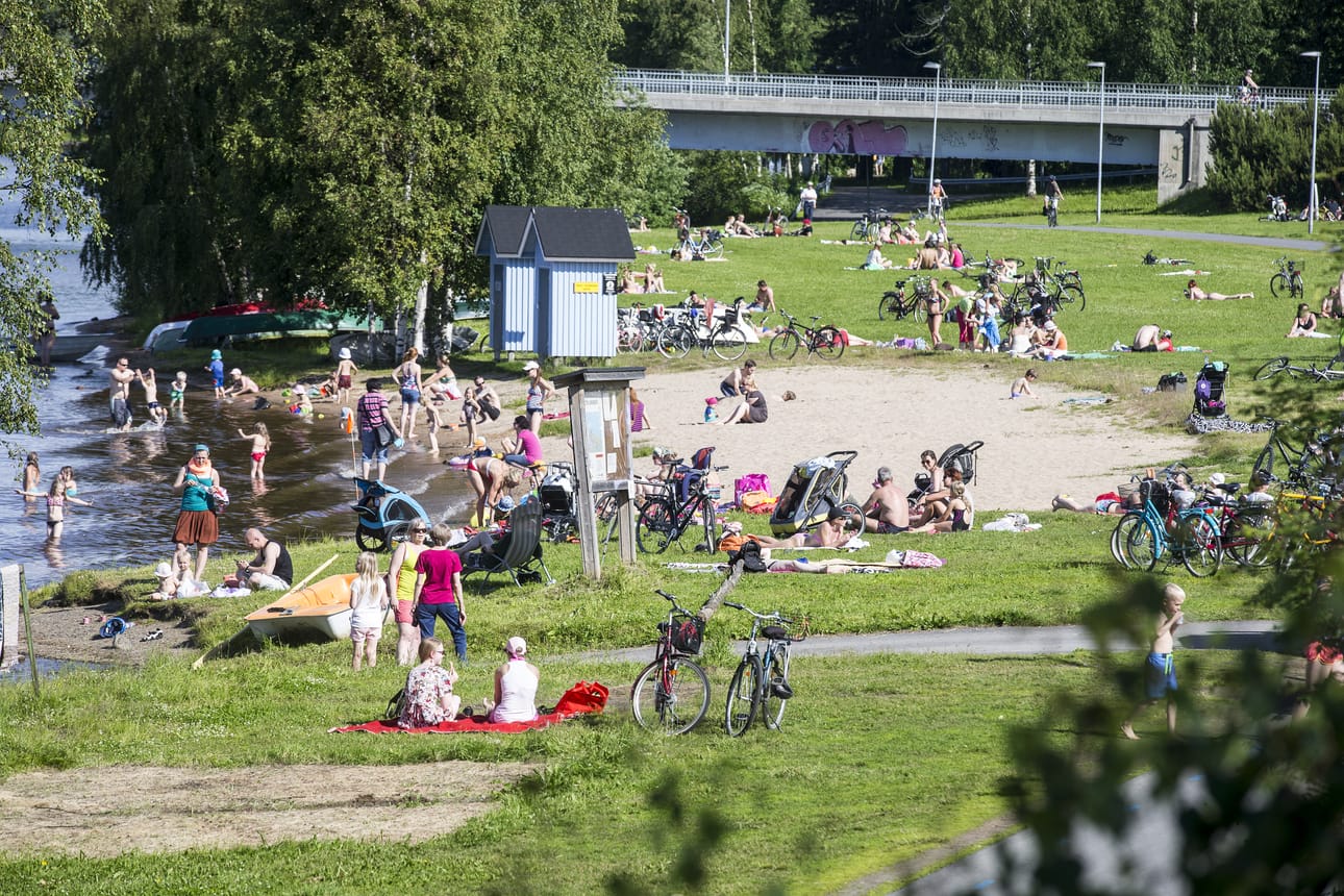 helle, kesä, auringonotto, värtön ranta