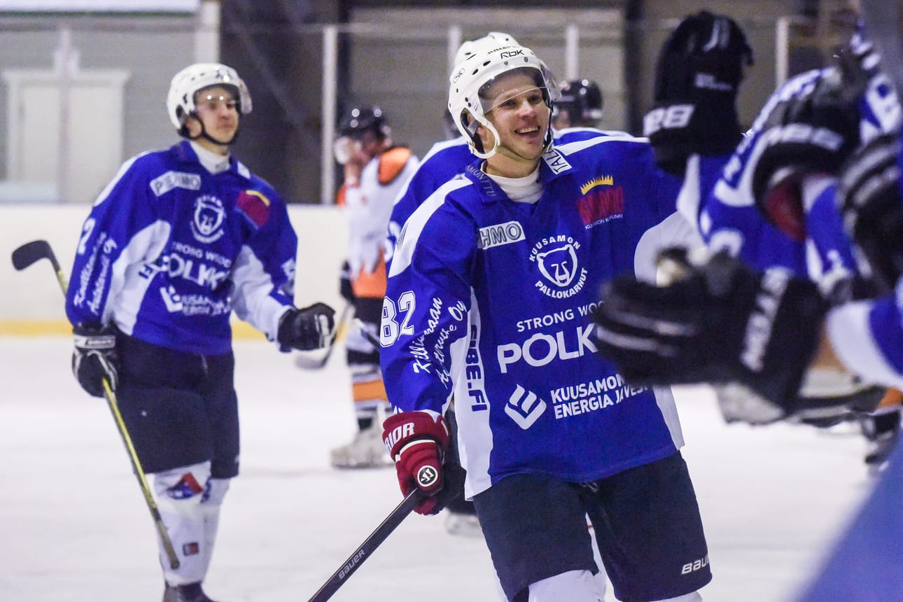 PaKa kohtaa karsintaotteluissa Nivala Cowboysin. Arkistokuvassa Jouni Hakala: Kuva Mikko Halvari.