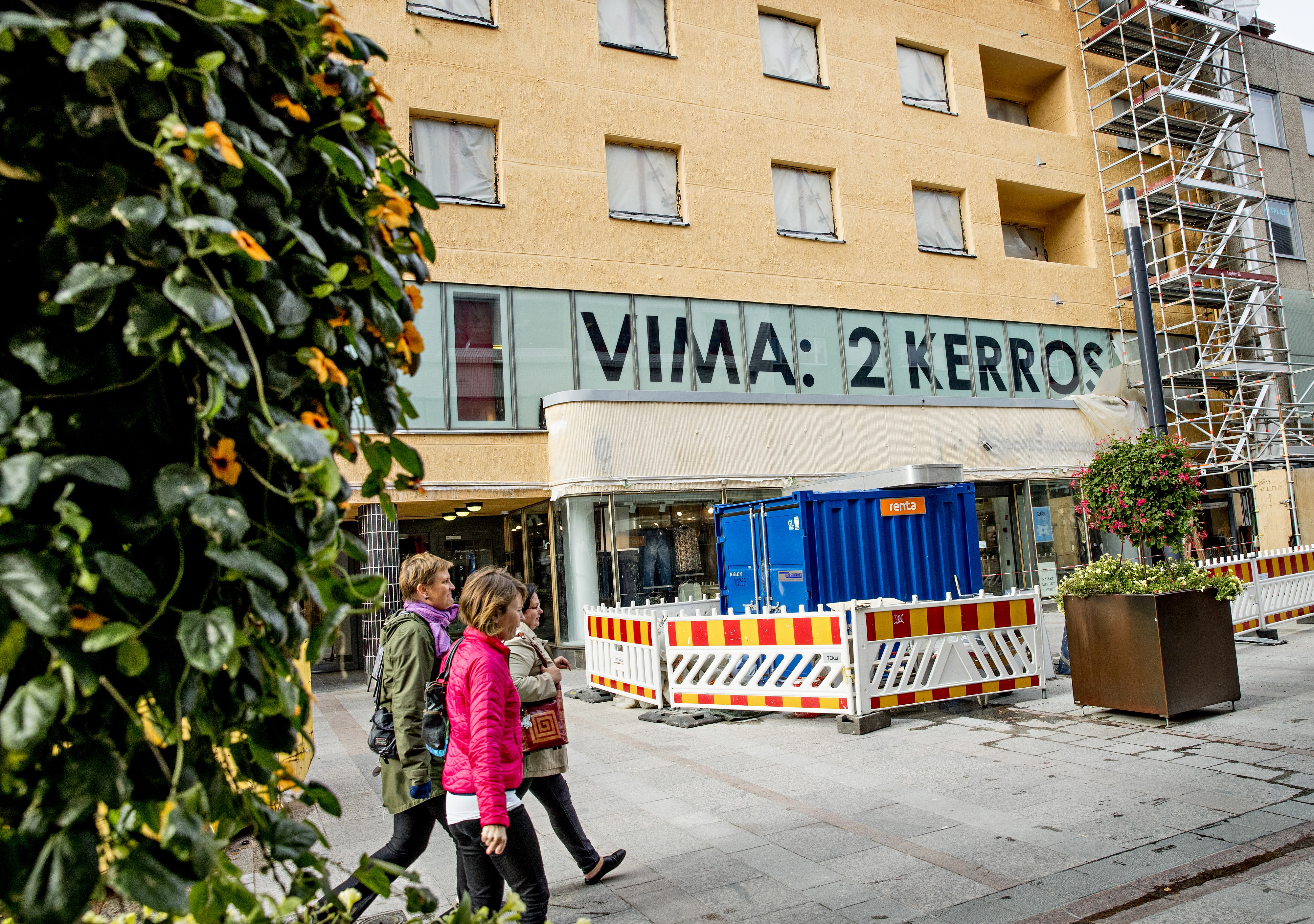 Vima siirtyi katutasosta toisen kerroksen myymälään.