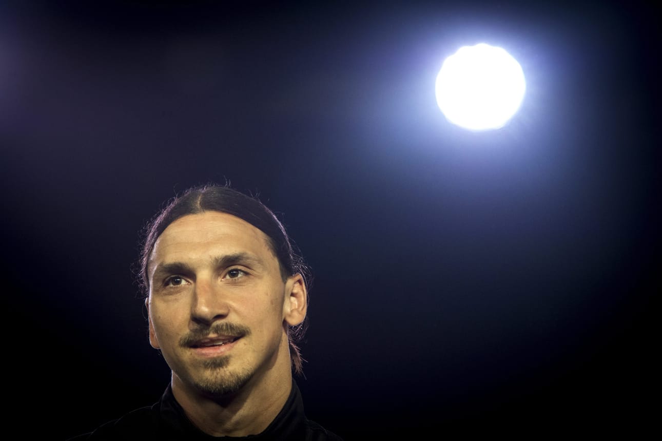 Ruotsalainen jalkapalloilija Zlatan Ibrahimovic nähdään seuraavaksi Mancester Unitedin paidassa.