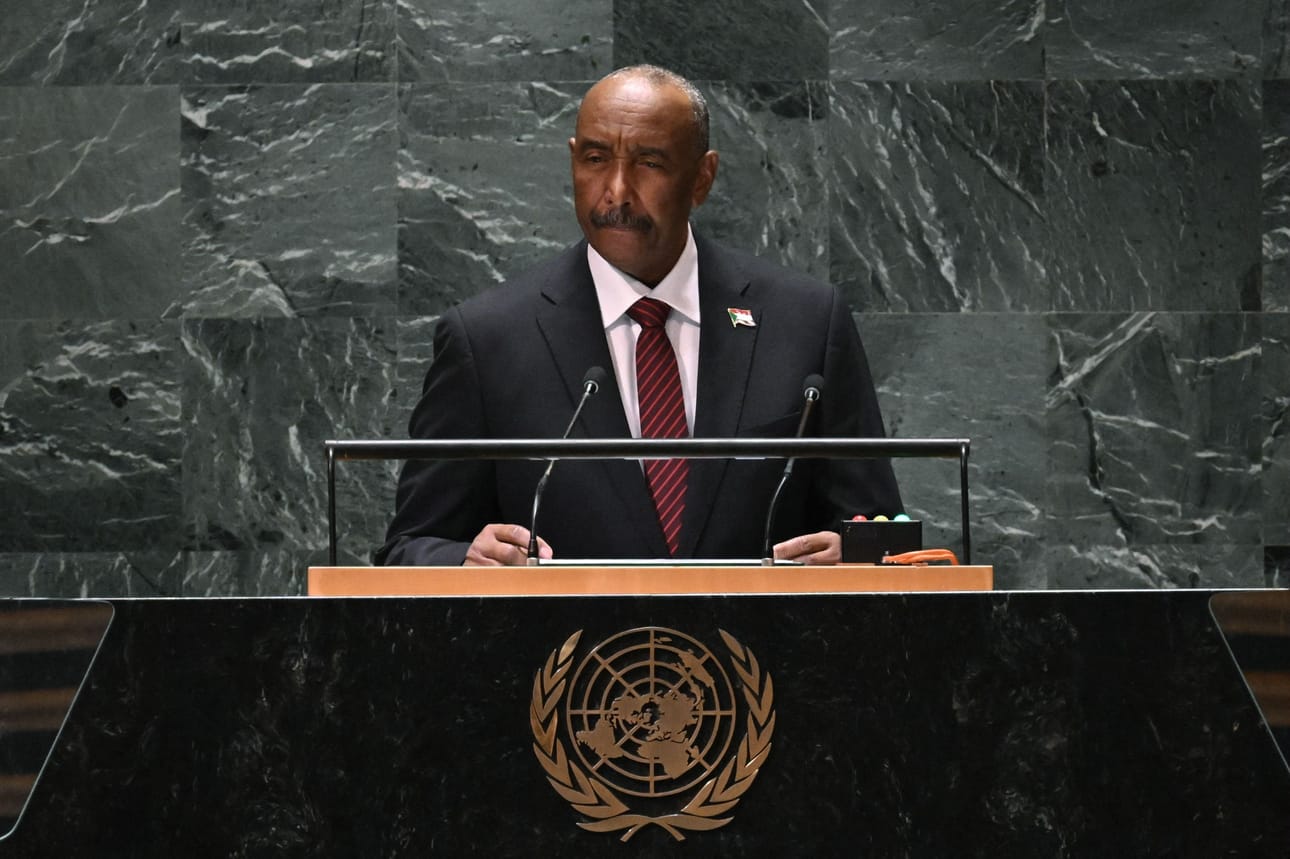 Sudania ja maan armeijaa johtava Abdel Fattah al-Burhan puhui YK:n yleiskokouksessa torstaina. LEHTIKUVA/AFP