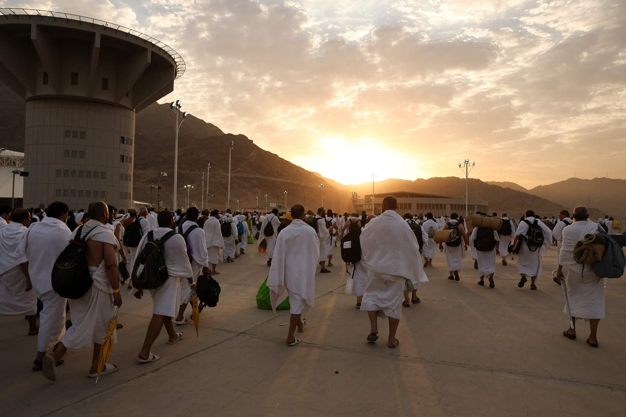 Saudiviranomaiset ovat varoittaneet lämpötilojen voivan nousta pyhiinvaelluspaikoilla 48 lämpöasteeseen. LEHTIKUVA/AFP