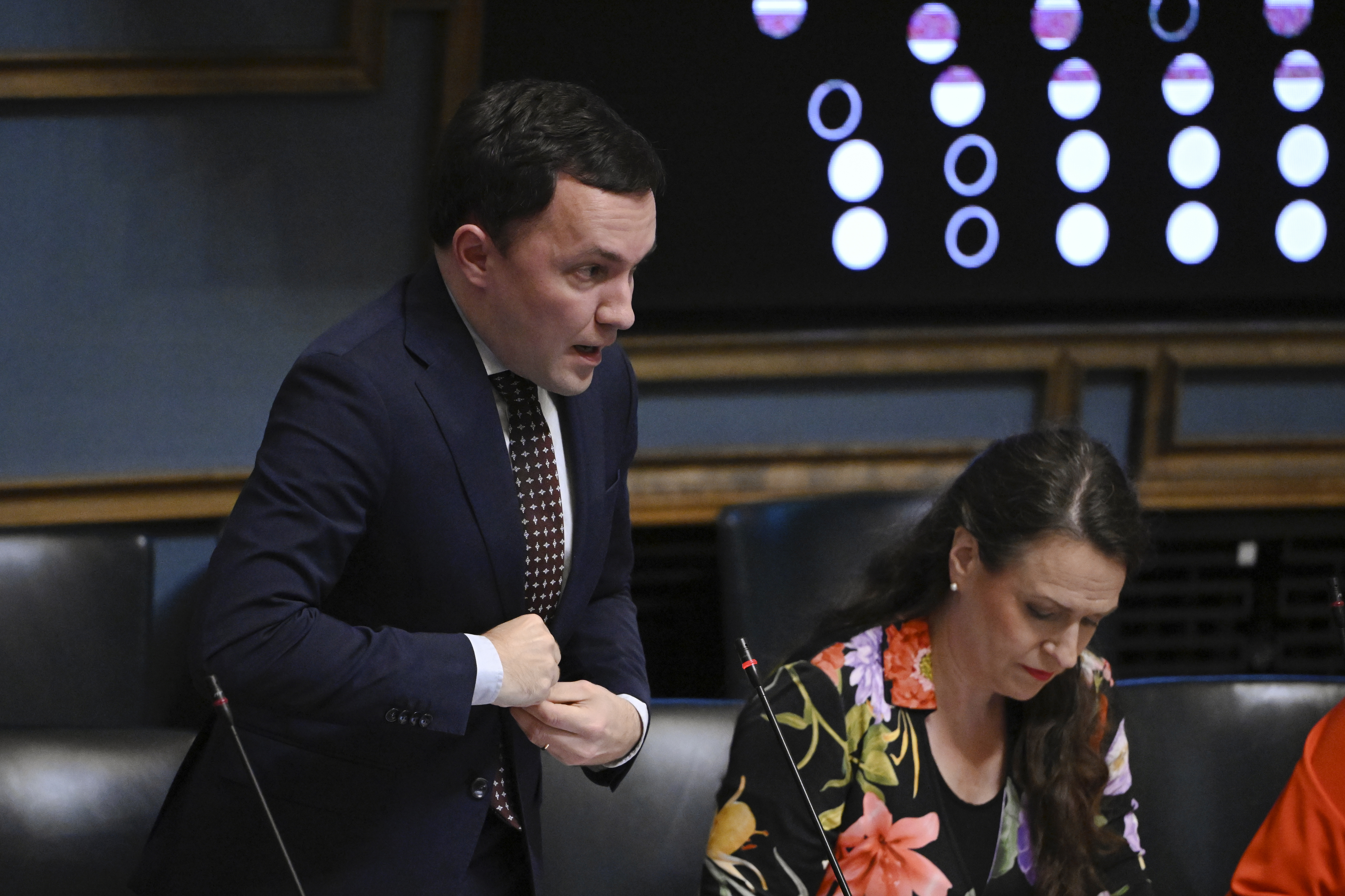 Hallituksessa riita ministeri Rydmanin uusista linjauksista sote-alan järjestötukiin