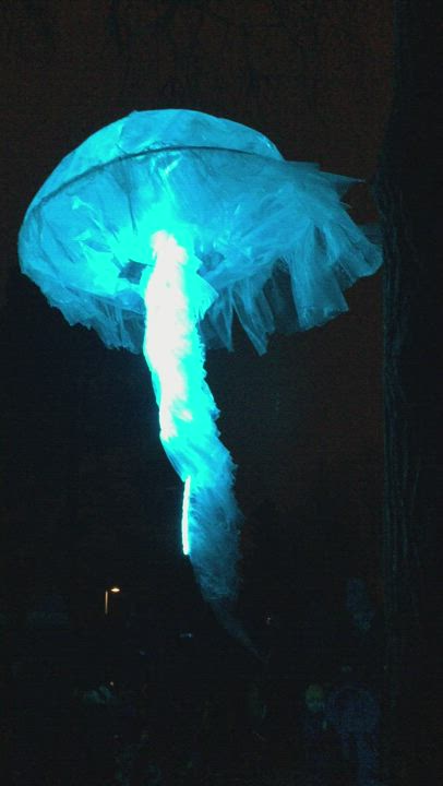 Lumo-festivaalin taideteoksia Oulussa